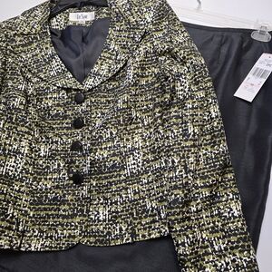 Le Suit Black and Green  Blazer And Skirt